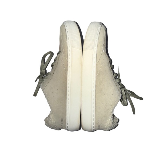 Dr Scholl’s Women’s Suede Faux Fur Lined Sneakers Size 9.5 Excellent Condition - Picture 2 of 4